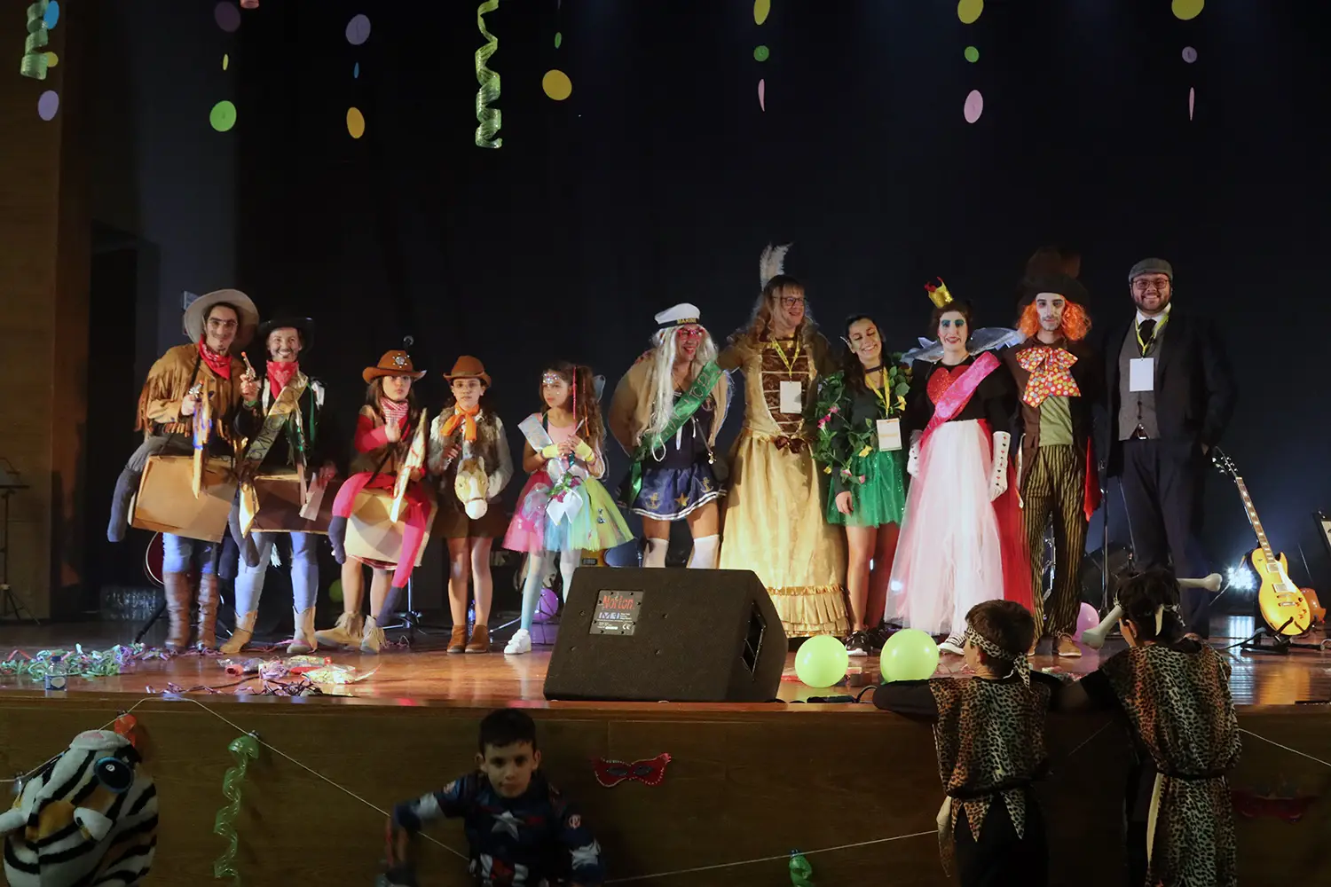 Muita animação e folia no baile/concerto de Carnaval do Movimento Palco