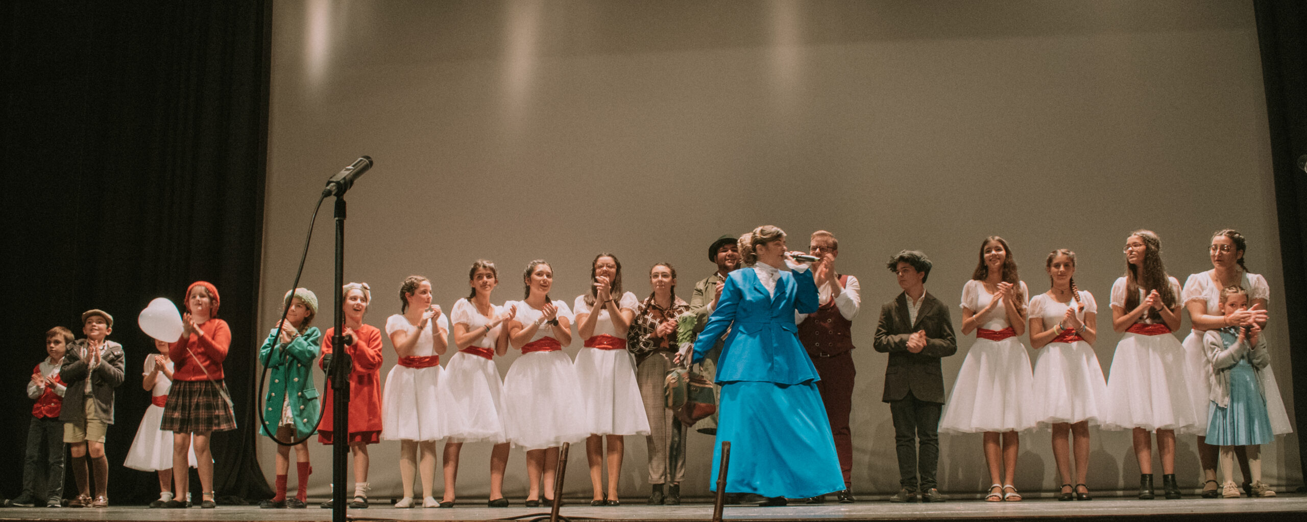 Dreamers estreiam o Teatro Musical – A Capa de um Livro Ilude | Mary Poppins – Capítulo II