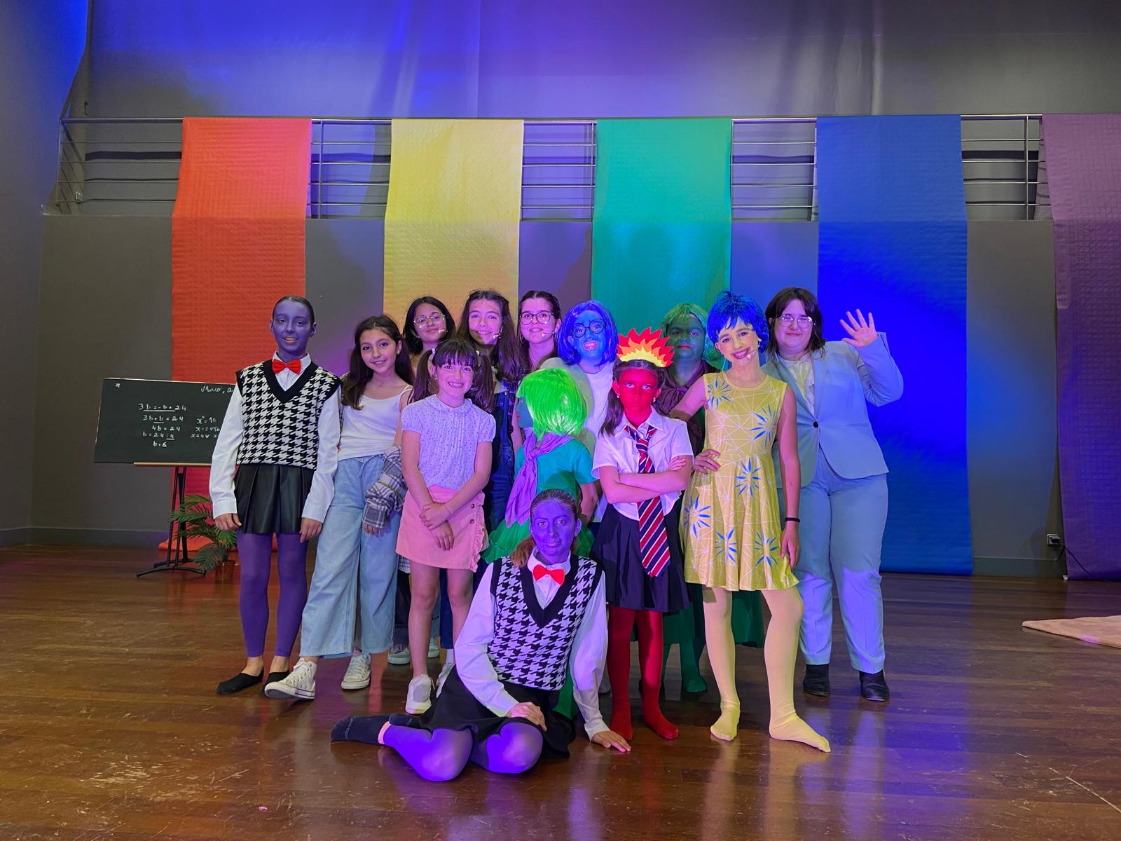 Teatro "Emoções à Solta"